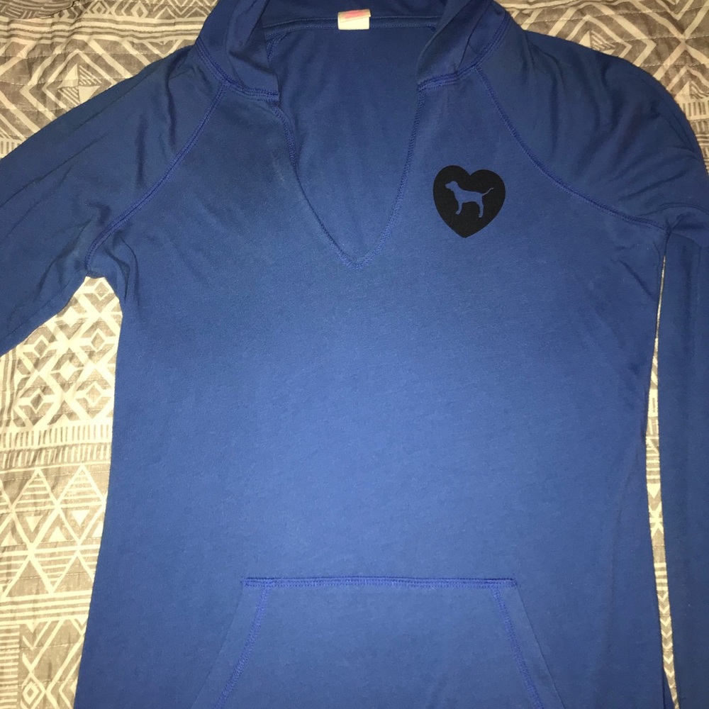 Thin long sleeve hoodie